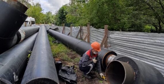 Более 270 километров труб заменено в ходе подготовке к отопительному сезону в Свердловской области