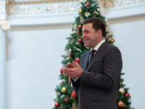 Евгений Куйвашев поблагодарил свердловских общественников и волонтёров за работу в 2022 году